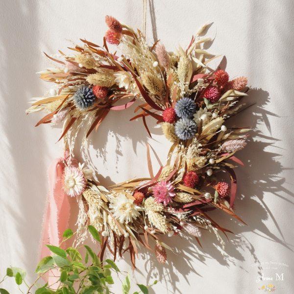 boutique en ligne de décoration en fleurs séchées couronne Gomphrena