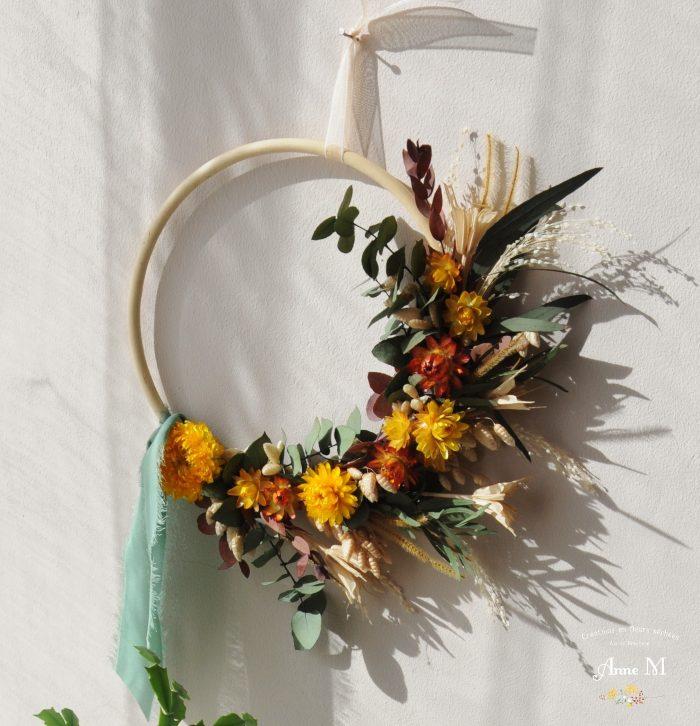 boutique en ligne de décoration en fleurs séchées couronne Stuartina