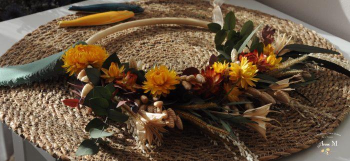couronne de fleurs séchées Stuartina pour décoration champêtre