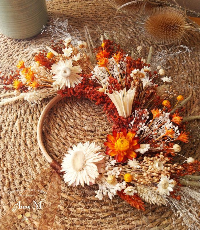 couronne de fleurs séchées Hill Flower ambiance automnale
