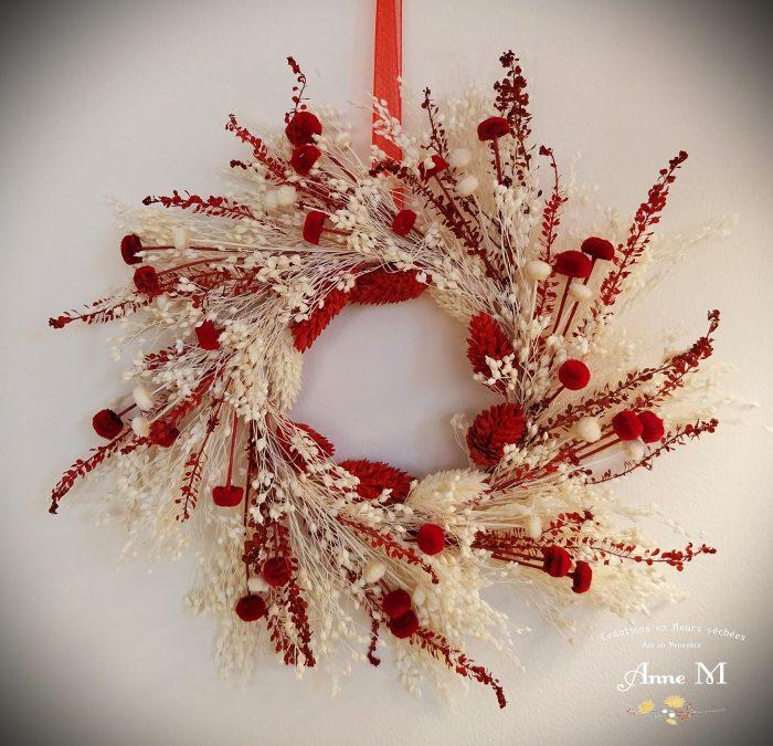 couronne de Noël de fleurs séchées Amarelino pour la décoration de la maison