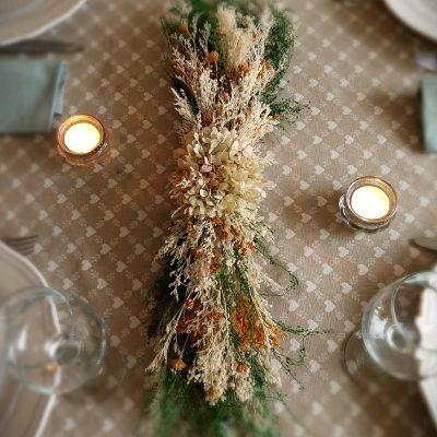 Chemin de table Hill