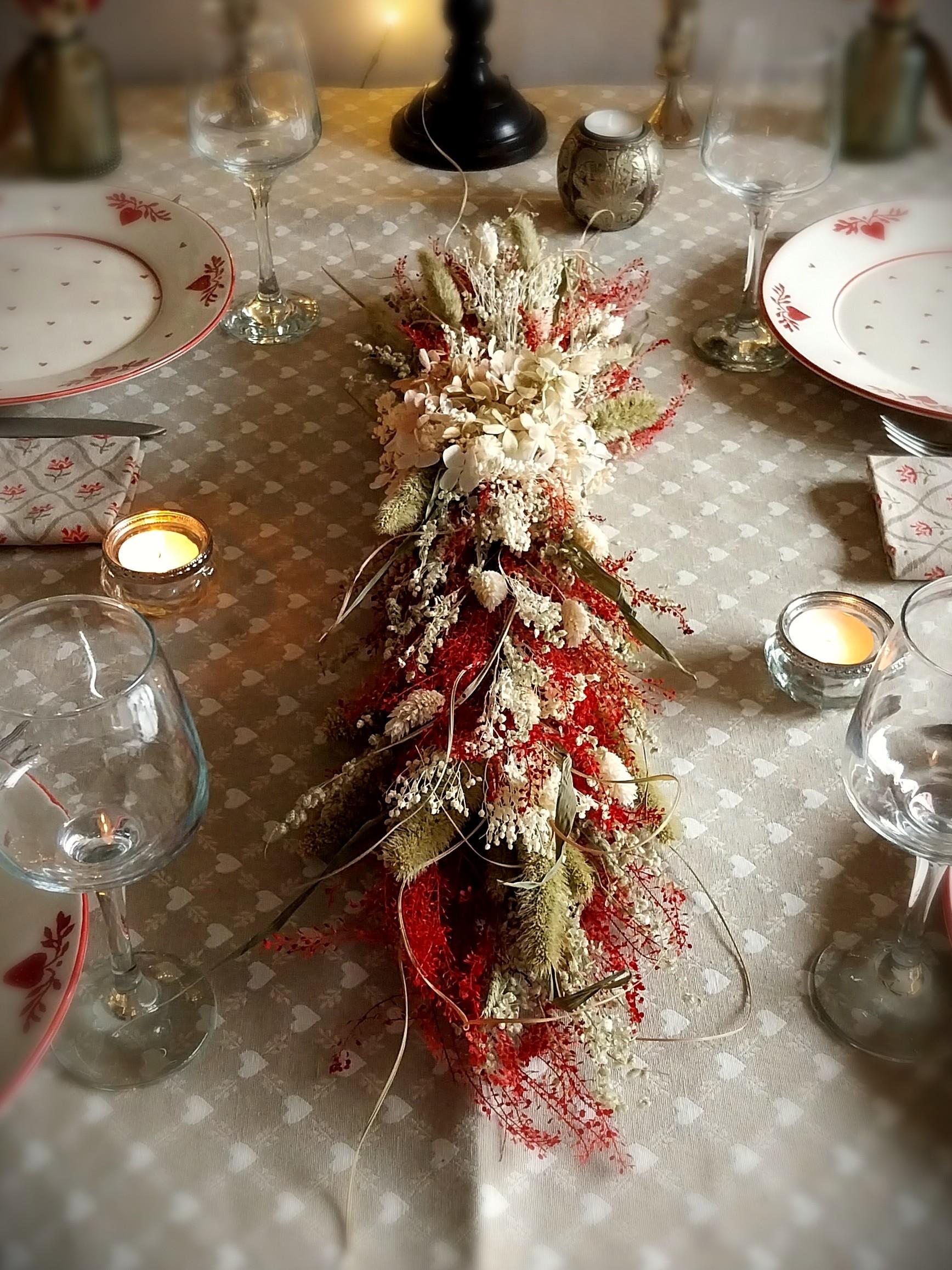 chemin de table en fleurs séchées Setaria décoration champêtre