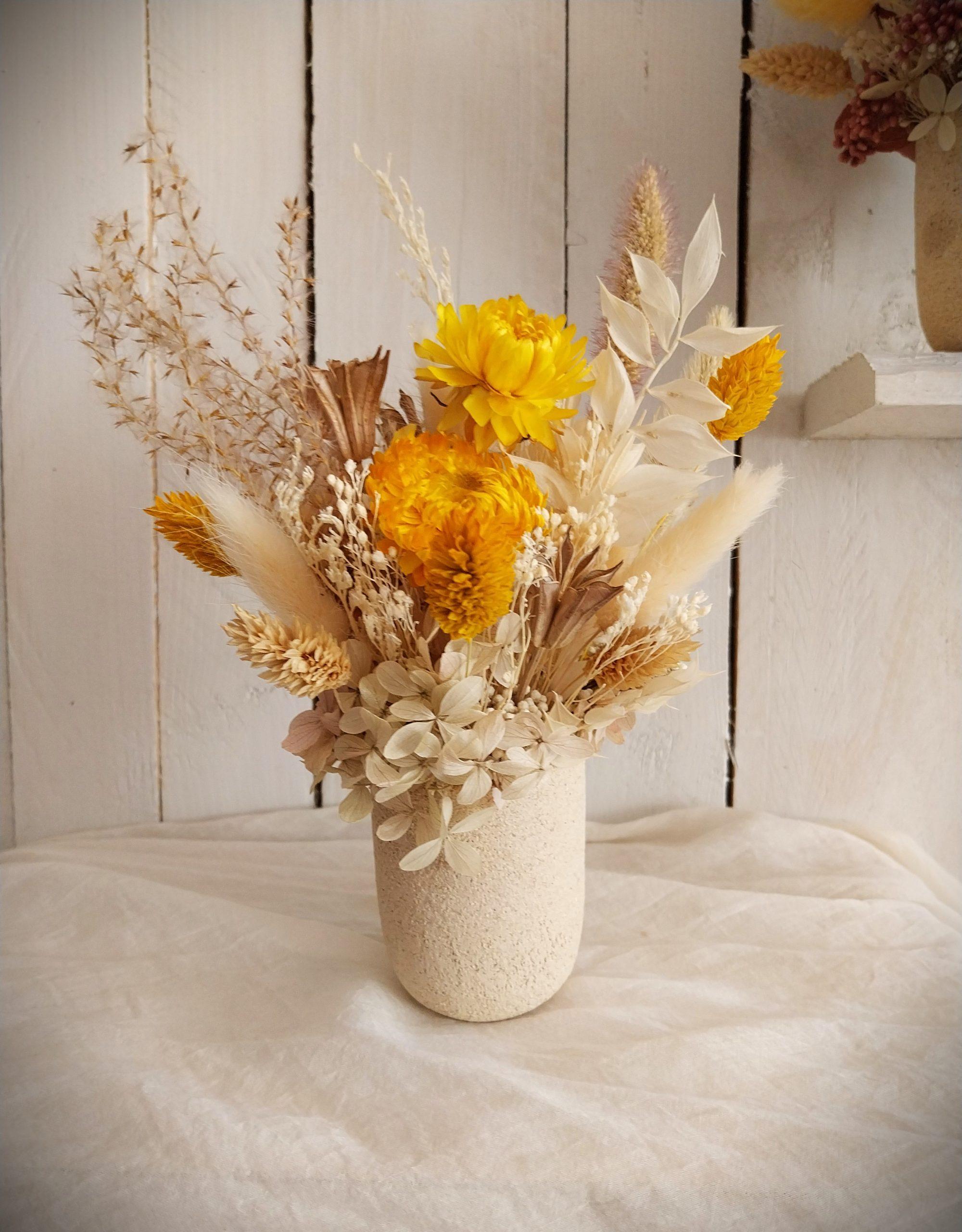 Petit pot fleuri Hely jaune en fleurs séchées