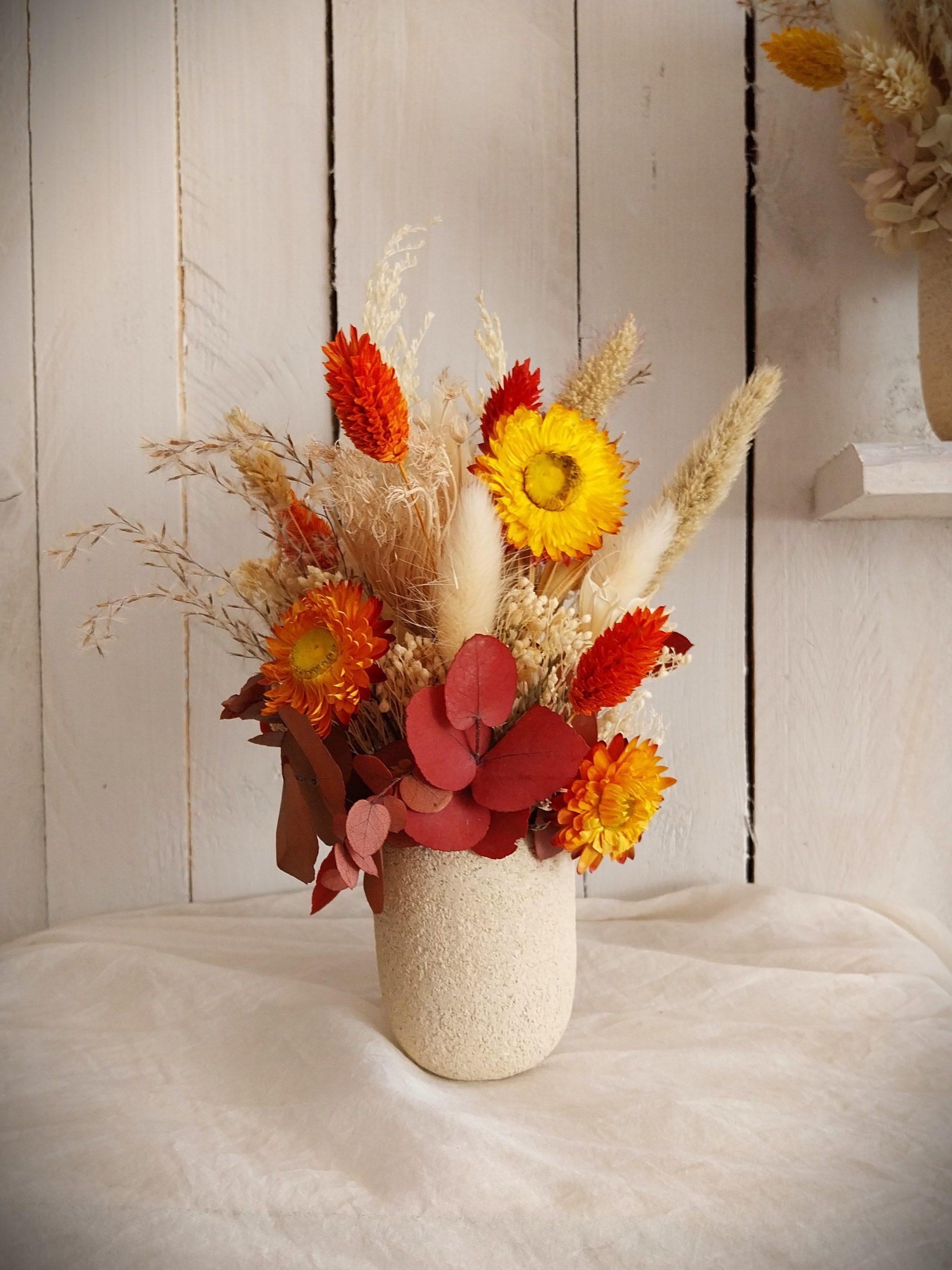 Petit pot fleuri Hely orange en fleurs séchées